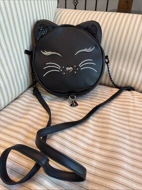 Betsey Johnson black cat face crossbody bag purse